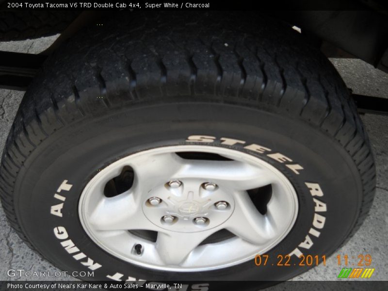 Super White / Charcoal 2004 Toyota Tacoma V6 TRD Double Cab 4x4