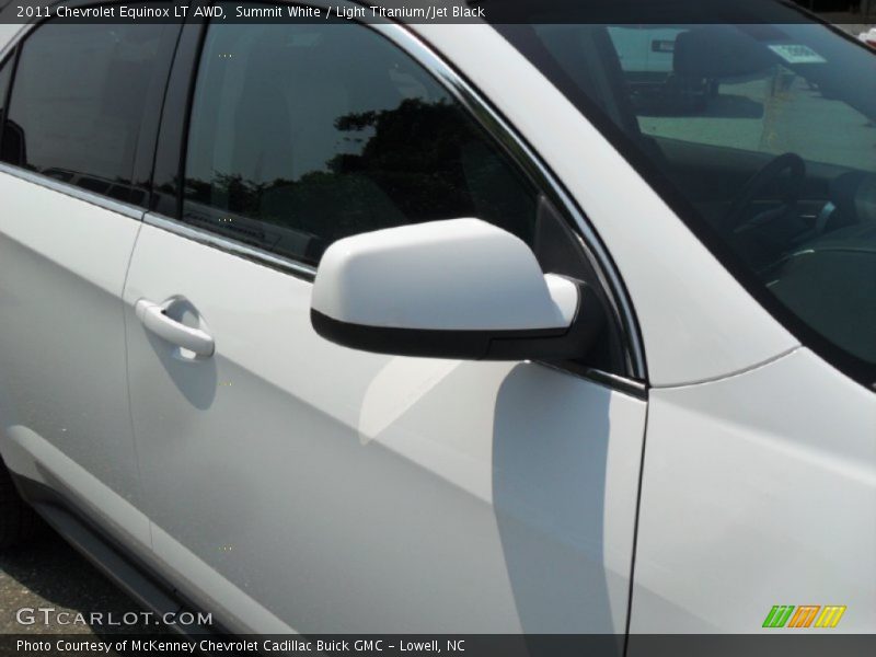 Summit White / Light Titanium/Jet Black 2011 Chevrolet Equinox LT AWD