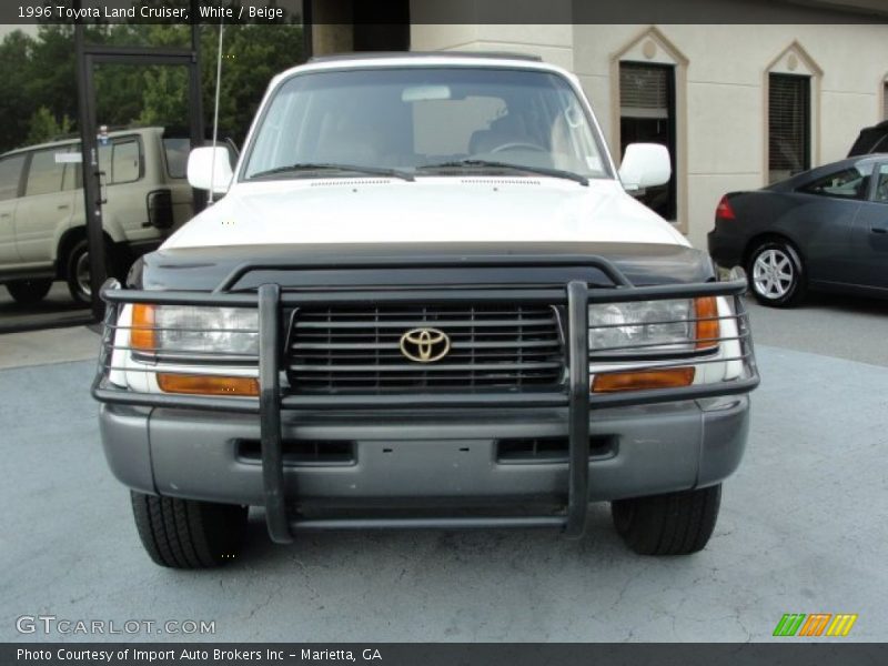 White / Beige 1996 Toyota Land Cruiser