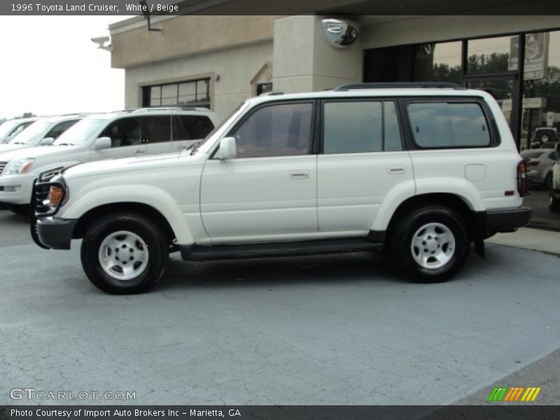  1996 Land Cruiser  White