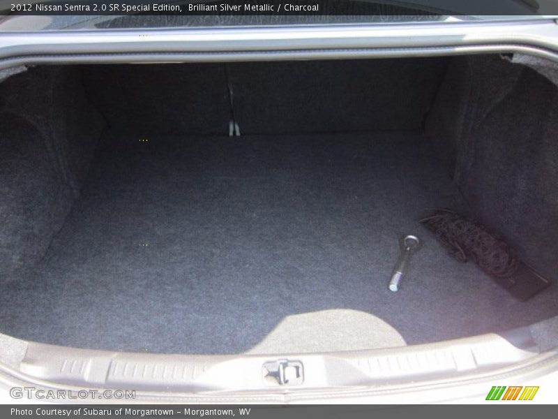 Brilliant Silver Metallic / Charcoal 2012 Nissan Sentra 2.0 SR Special Edition