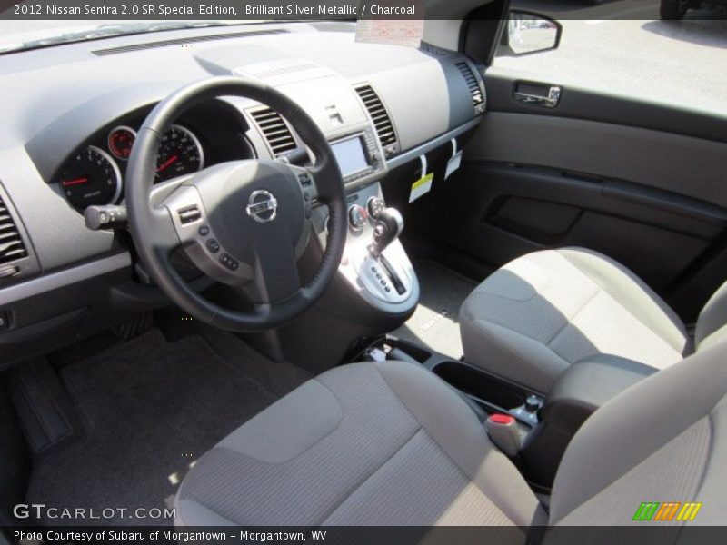 Brilliant Silver Metallic / Charcoal 2012 Nissan Sentra 2.0 SR Special Edition