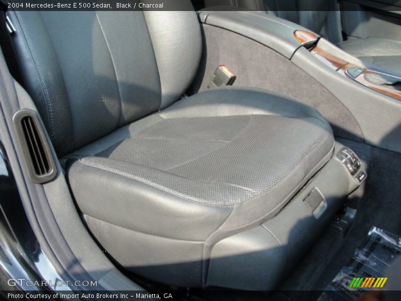 Black / Charcoal 2004 Mercedes-Benz E 500 Sedan