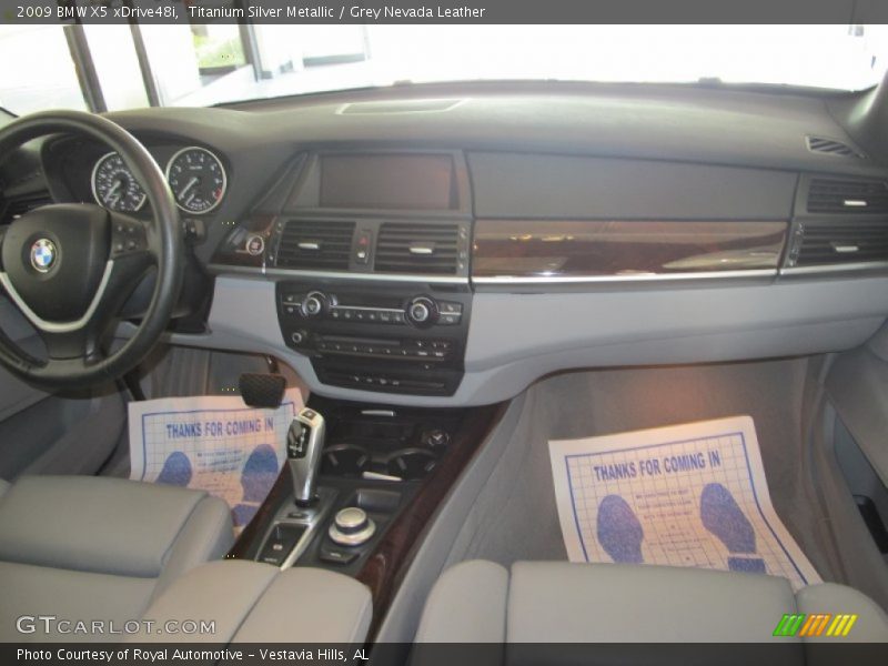 Titanium Silver Metallic / Grey Nevada Leather 2009 BMW X5 xDrive48i