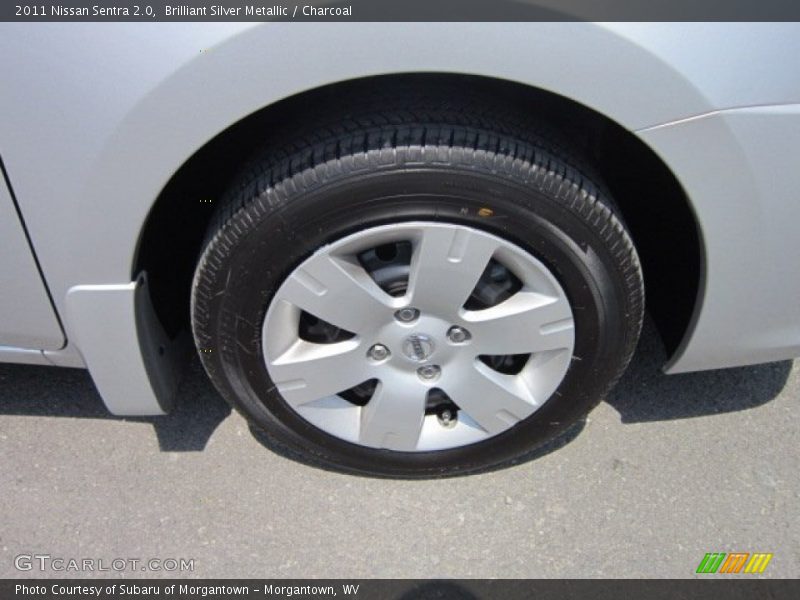 Brilliant Silver Metallic / Charcoal 2011 Nissan Sentra 2.0