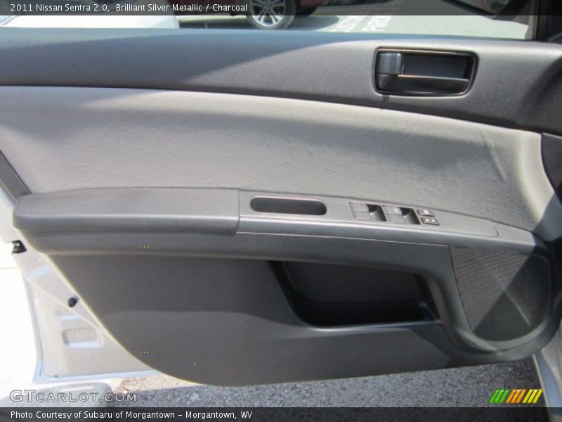 Brilliant Silver Metallic / Charcoal 2011 Nissan Sentra 2.0