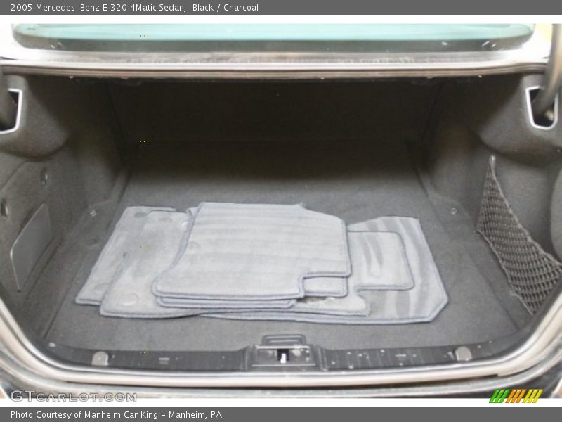 Black / Charcoal 2005 Mercedes-Benz E 320 4Matic Sedan