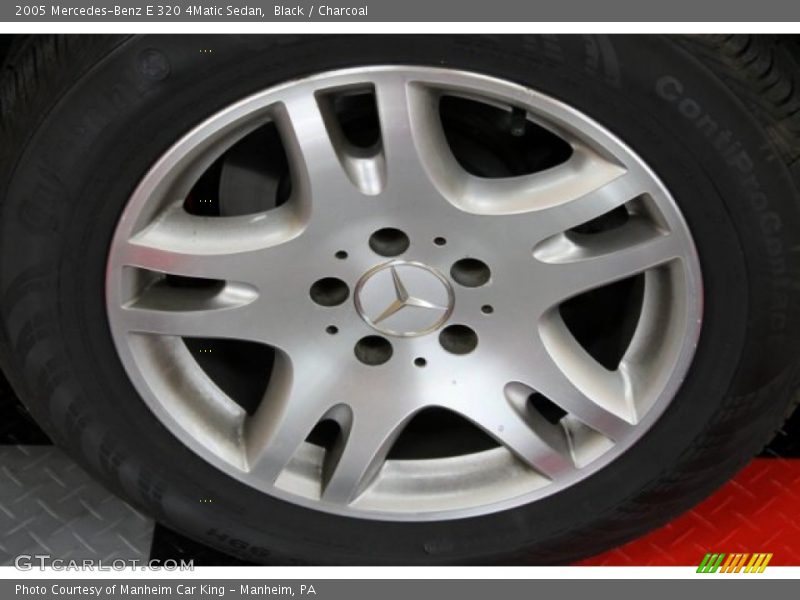 Black / Charcoal 2005 Mercedes-Benz E 320 4Matic Sedan