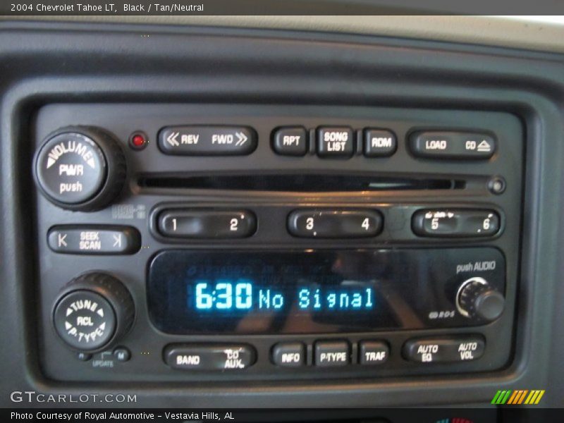 Black / Tan/Neutral 2004 Chevrolet Tahoe LT