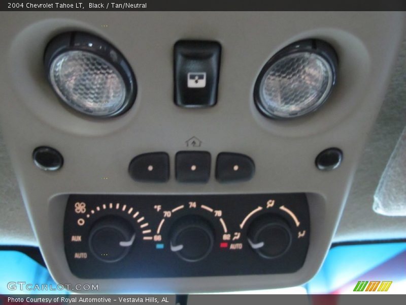 Black / Tan/Neutral 2004 Chevrolet Tahoe LT