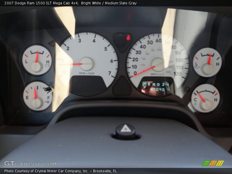  2007 Ram 1500 SLT Mega Cab 4x4 SLT Mega Cab 4x4 Gauges