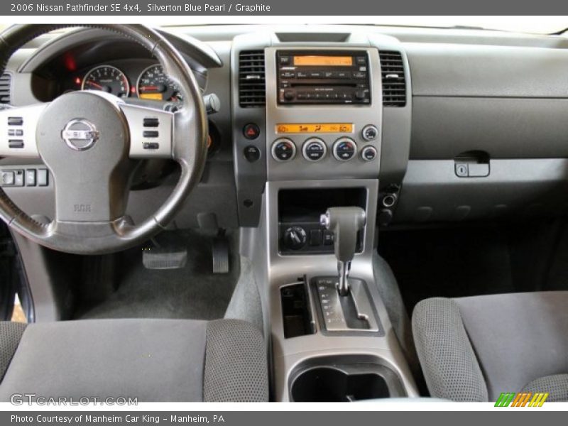 Silverton Blue Pearl / Graphite 2006 Nissan Pathfinder SE 4x4