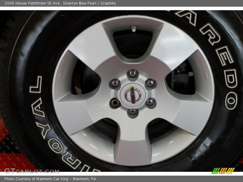 Silverton Blue Pearl / Graphite 2006 Nissan Pathfinder SE 4x4