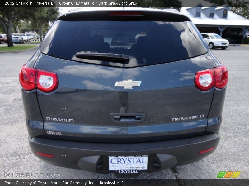 Cyber Gray Metallic / Dark Gray/Light Gray 2009 Chevrolet Traverse LT