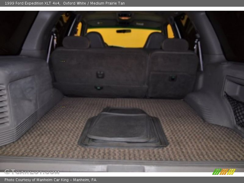 Oxford White / Medium Prairie Tan 1999 Ford Expedition XLT 4x4