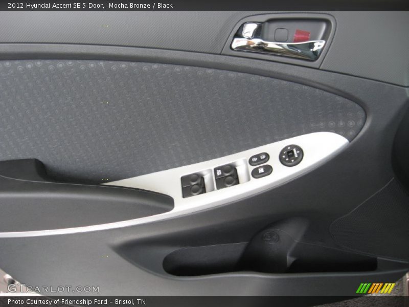 Mocha Bronze / Black 2012 Hyundai Accent SE 5 Door