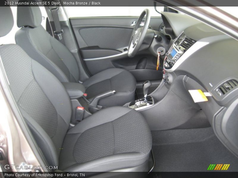  2012 Accent SE 5 Door Black Interior