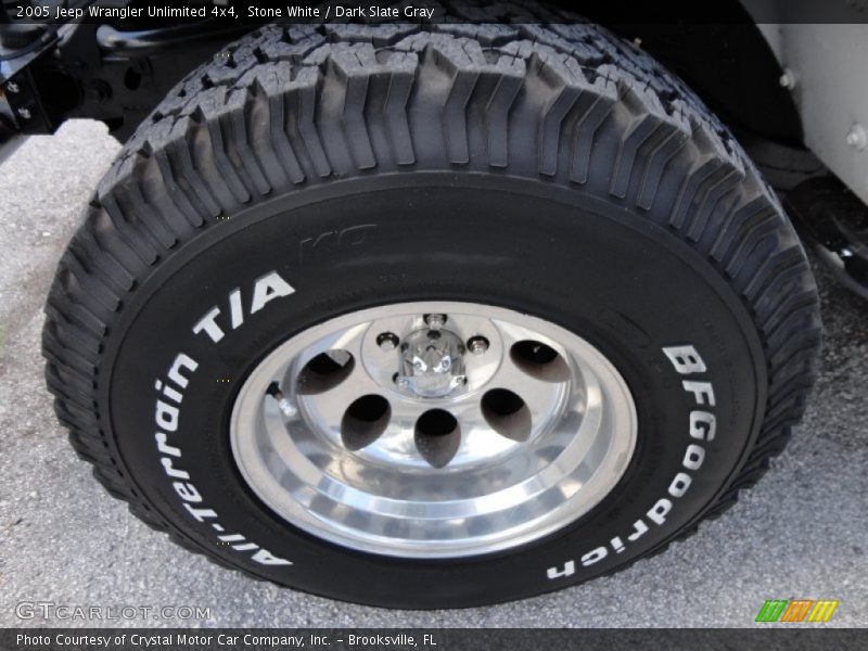 Stone White / Dark Slate Gray 2005 Jeep Wrangler Unlimited 4x4