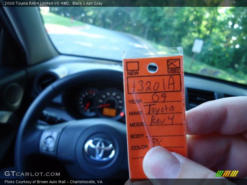 Black / Ash Gray 2009 Toyota RAV4 Limited V6 4WD