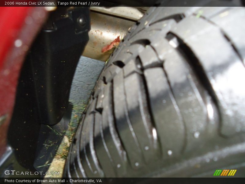 Tango Red Pearl / Ivory 2006 Honda Civic LX Sedan