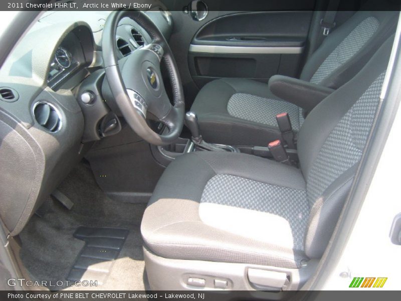 Arctic Ice White / Ebony 2011 Chevrolet HHR LT