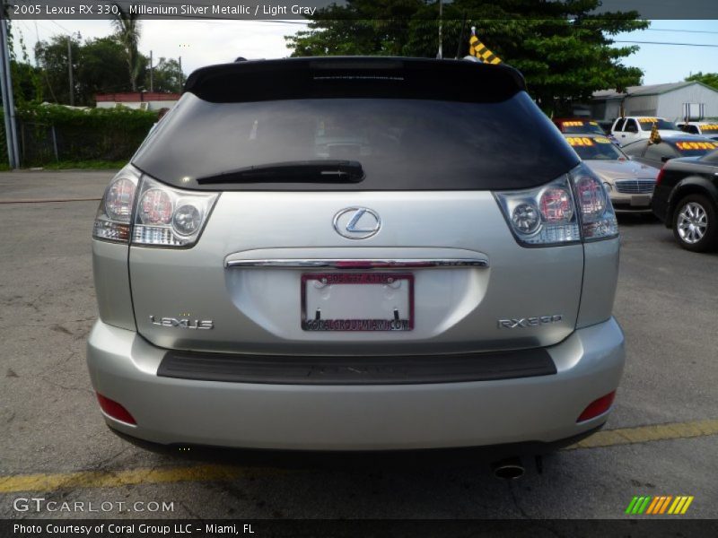 Millenium Silver Metallic / Light Gray 2005 Lexus RX 330