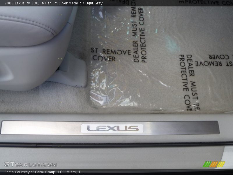 Millenium Silver Metallic / Light Gray 2005 Lexus RX 330