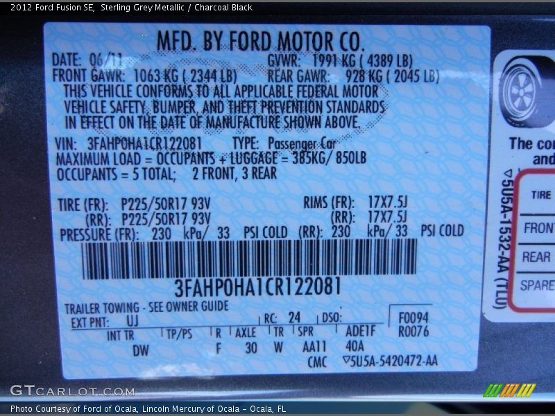 Sterling Grey Metallic / Charcoal Black 2012 Ford Fusion SE