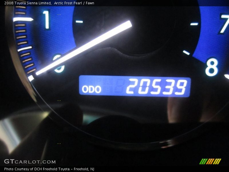 Arctic Frost Pearl / Fawn 2008 Toyota Sienna Limited