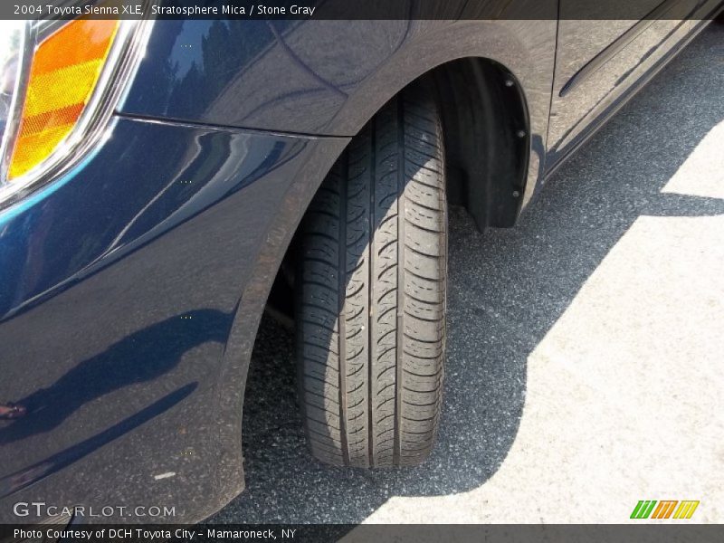 Stratosphere Mica / Stone Gray 2004 Toyota Sienna XLE