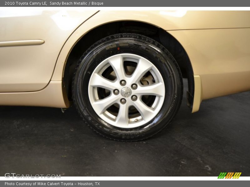Sandy Beach Metallic / Bisque 2010 Toyota Camry LE