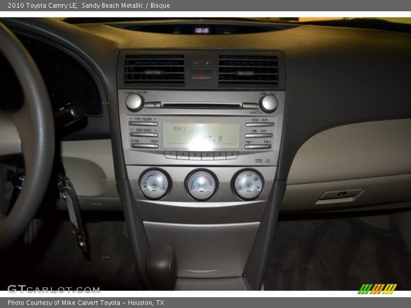 Sandy Beach Metallic / Bisque 2010 Toyota Camry LE