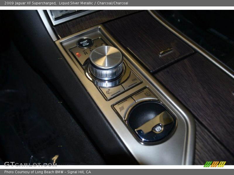 Liquid Silver Metallic / Charcoal/Charcoal 2009 Jaguar XF Supercharged