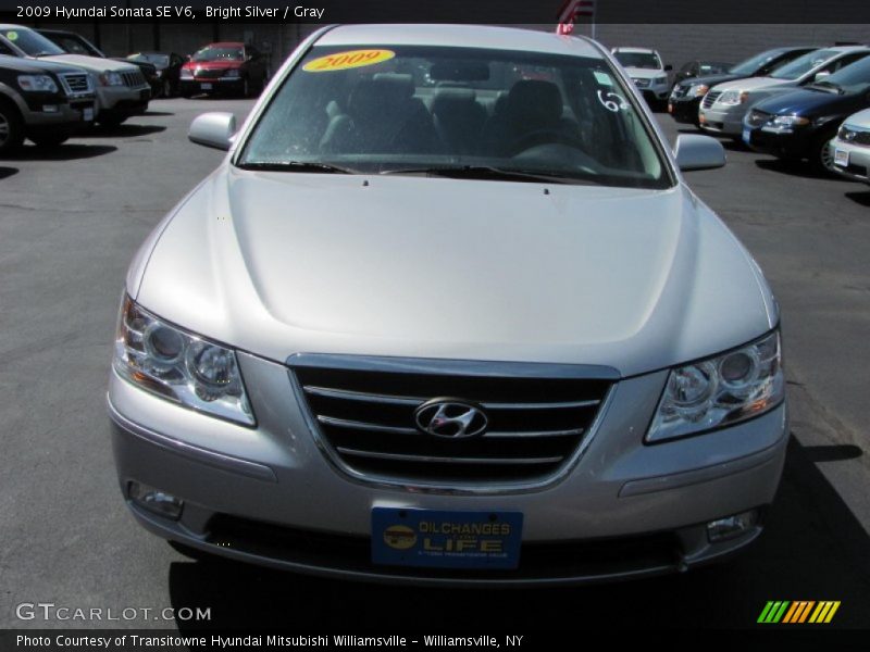 Bright Silver / Gray 2009 Hyundai Sonata SE V6