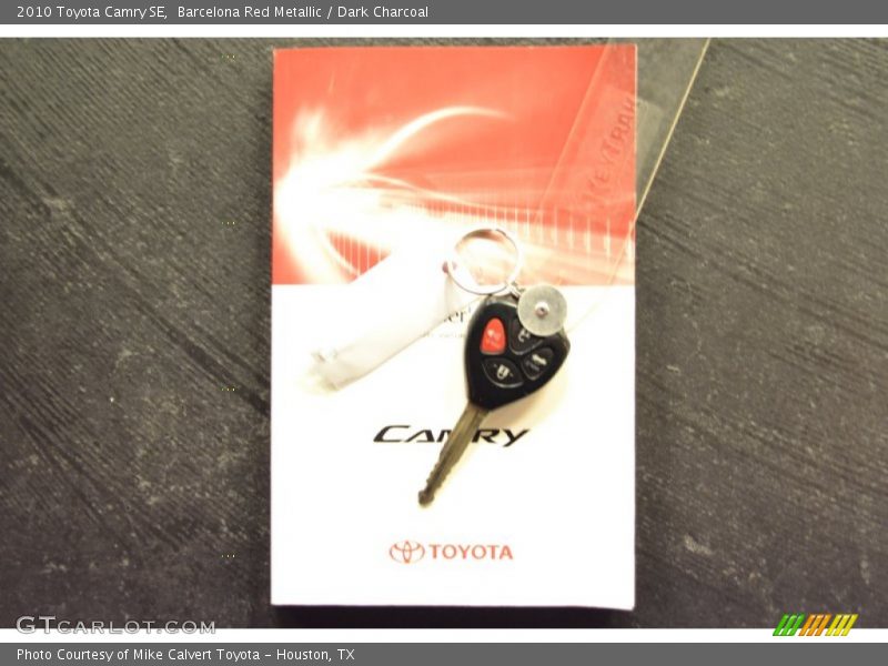 Barcelona Red Metallic / Dark Charcoal 2010 Toyota Camry SE