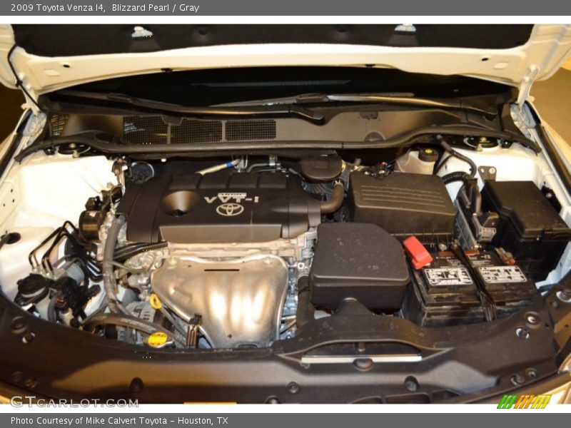 Blizzard Pearl / Gray 2009 Toyota Venza I4