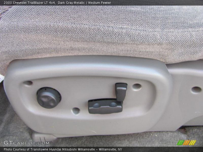 Dark Gray Metallic / Medium Pewter 2003 Chevrolet TrailBlazer LT 4x4