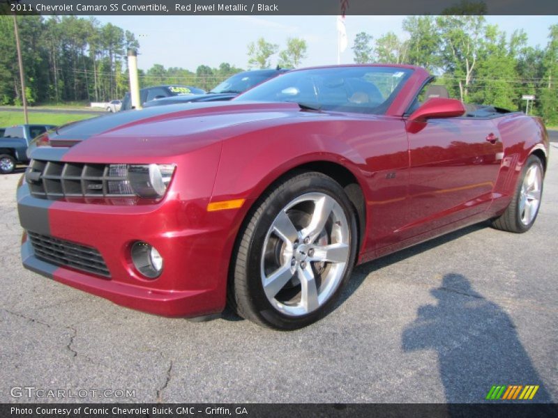 Front 3/4 View of 2011 Camaro SS Convertible