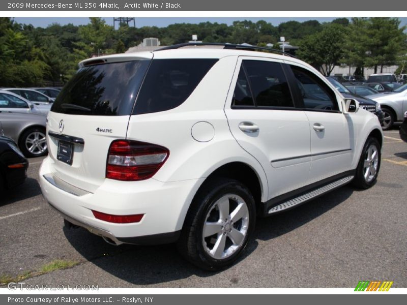 Arctic White / Black 2009 Mercedes-Benz ML 350 4Matic