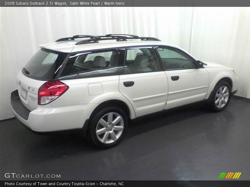 Satin White Pearl / Warm Ivory 2008 Subaru Outback 2.5i Wagon