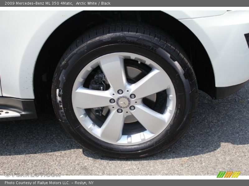 Arctic White / Black 2009 Mercedes-Benz ML 350 4Matic
