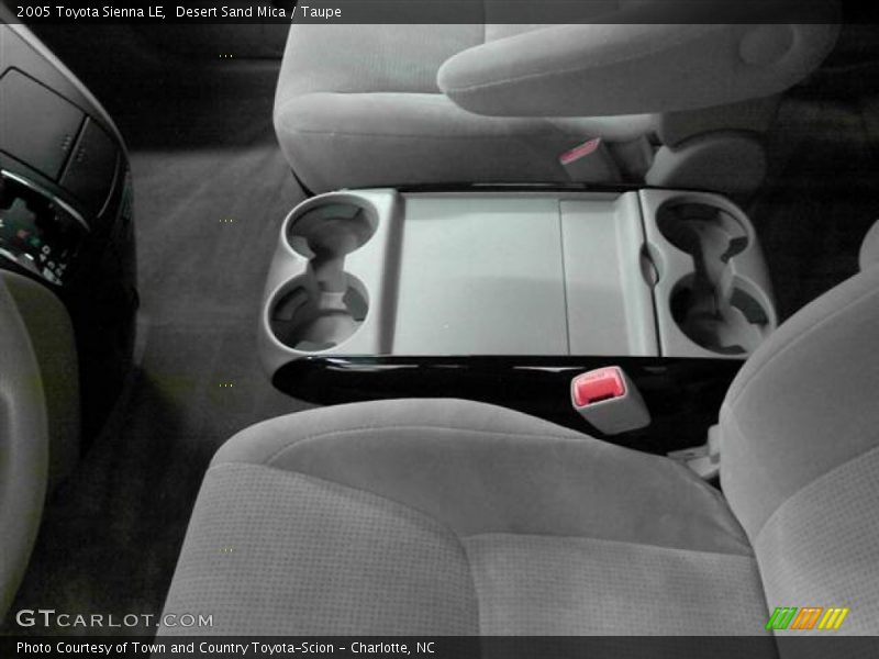 Desert Sand Mica / Taupe 2005 Toyota Sienna LE