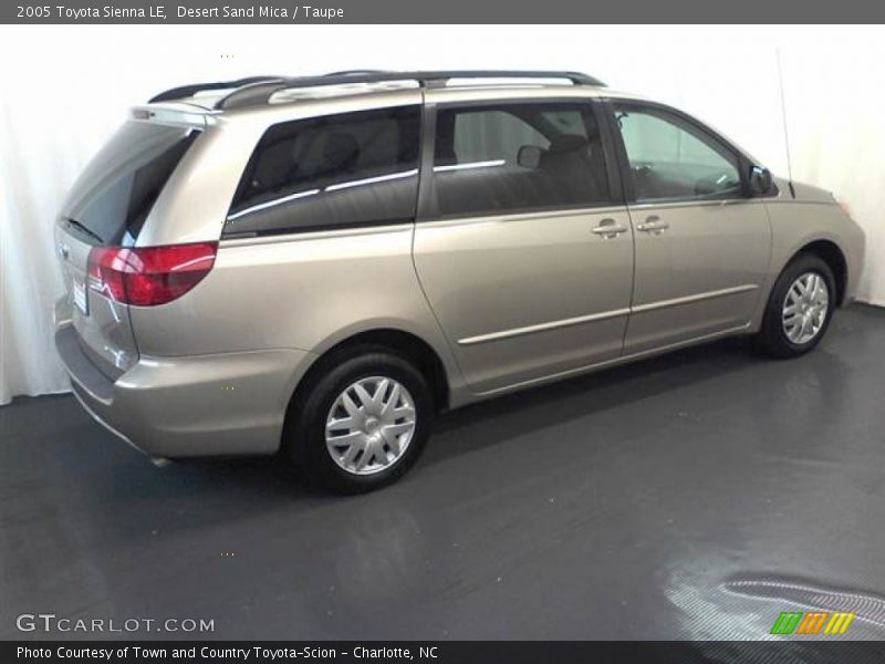 Desert Sand Mica / Taupe 2005 Toyota Sienna LE