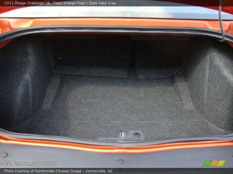 Toxic Orange Pearl / Dark Slate Gray 2011 Dodge Challenger SE