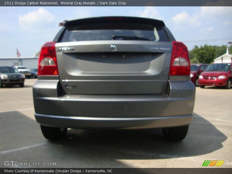 Mineral Gray Metallic / Dark Slate Gray 2011 Dodge Caliber Mainstreet