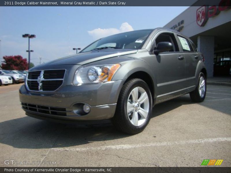 Mineral Gray Metallic / Dark Slate Gray 2011 Dodge Caliber Mainstreet