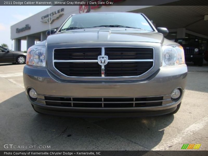 Mineral Gray Metallic / Dark Slate Gray 2011 Dodge Caliber Mainstreet