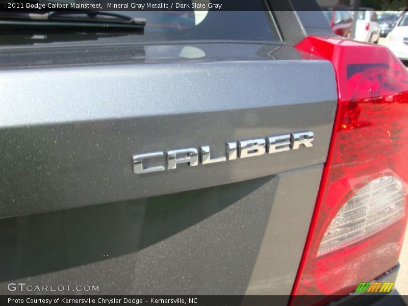 Mineral Gray Metallic / Dark Slate Gray 2011 Dodge Caliber Mainstreet