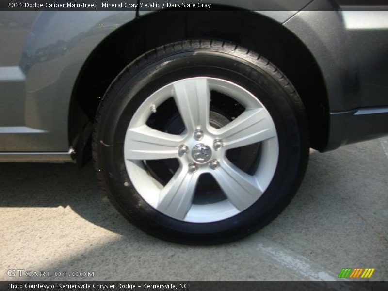 Mineral Gray Metallic / Dark Slate Gray 2011 Dodge Caliber Mainstreet