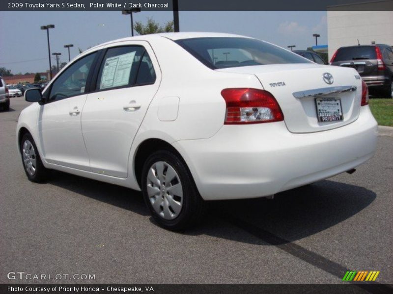Polar White / Dark Charcoal 2009 Toyota Yaris S Sedan
